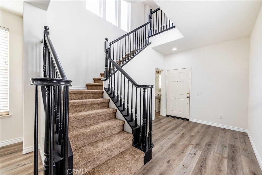 32925 Cloverdale Court