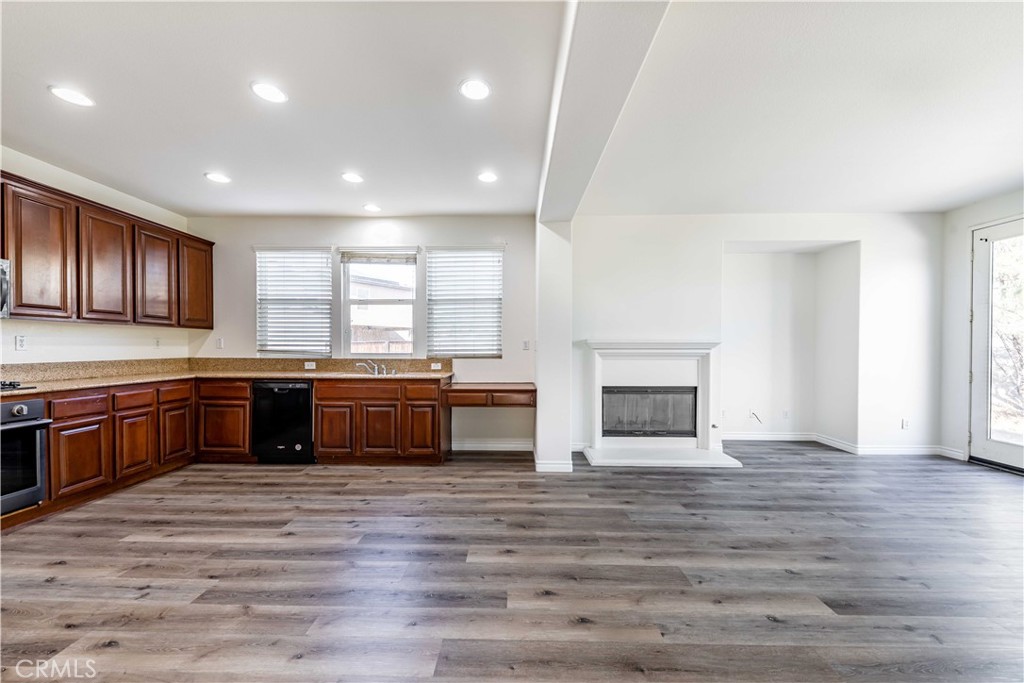 32925 Cloverdale Court