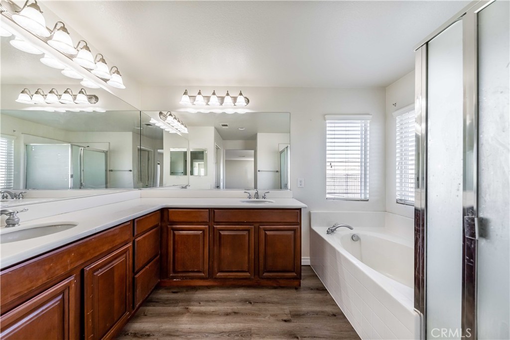 32925 Cloverdale Court