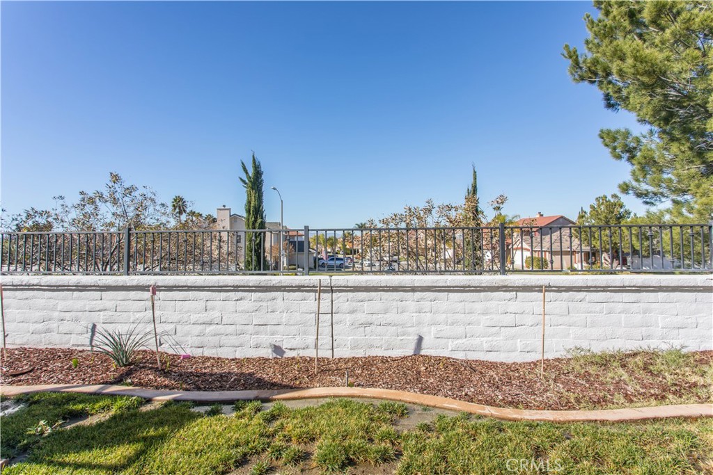 44753 Longfellow Avenue