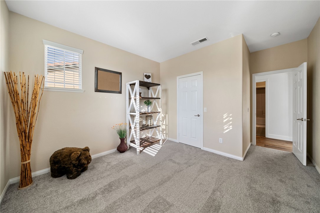 35696 Poplar Crest Road