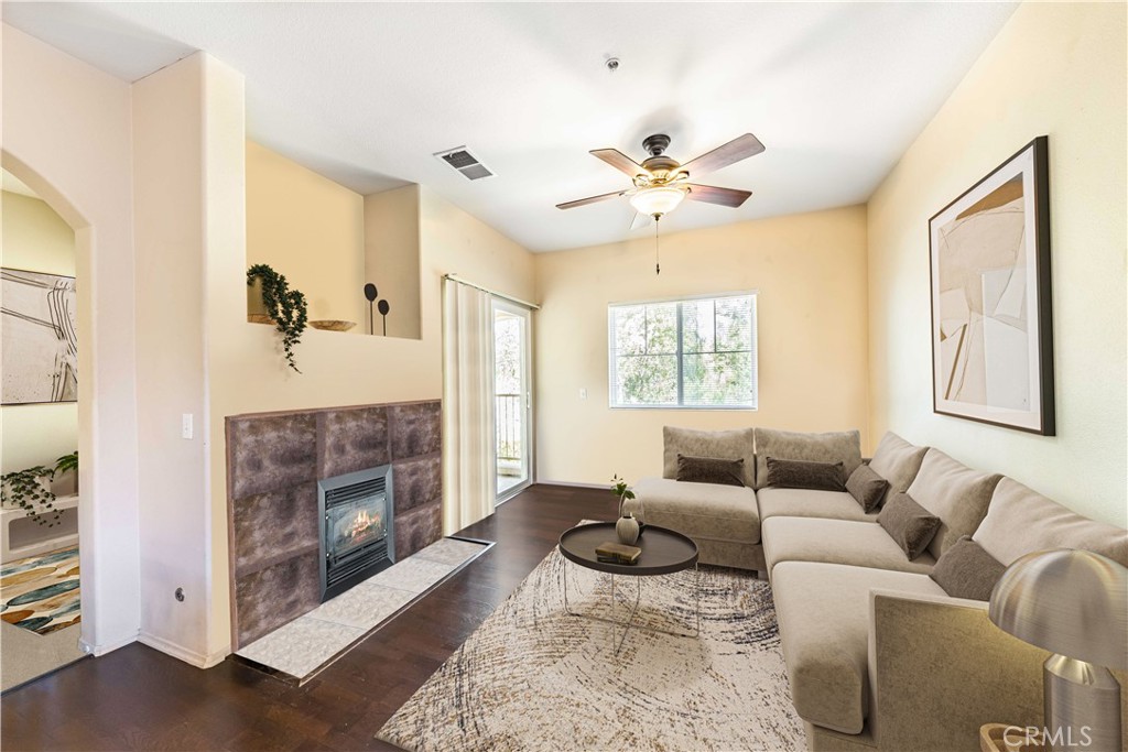 26326 Arboretum Way 405