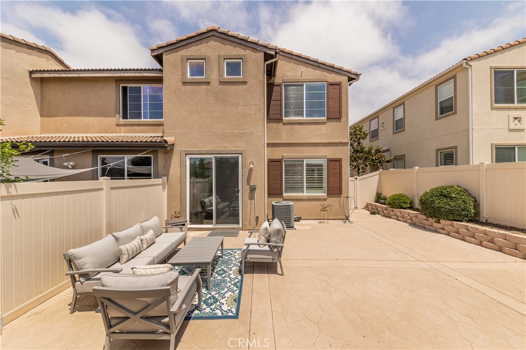 31881 Calle Luz
