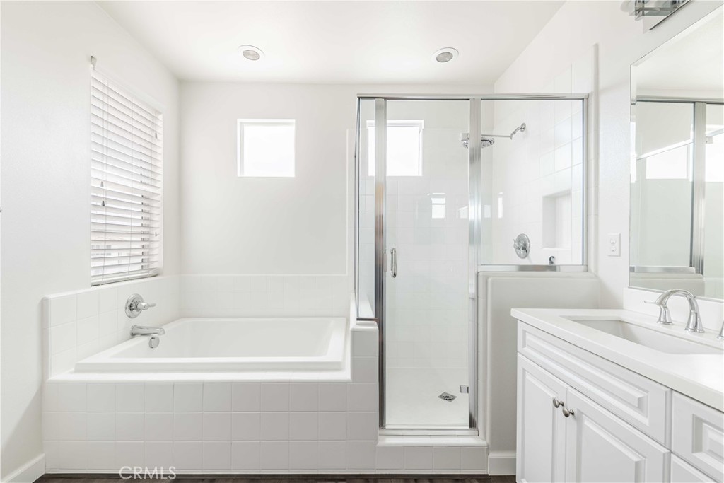 31881 Calle Luz