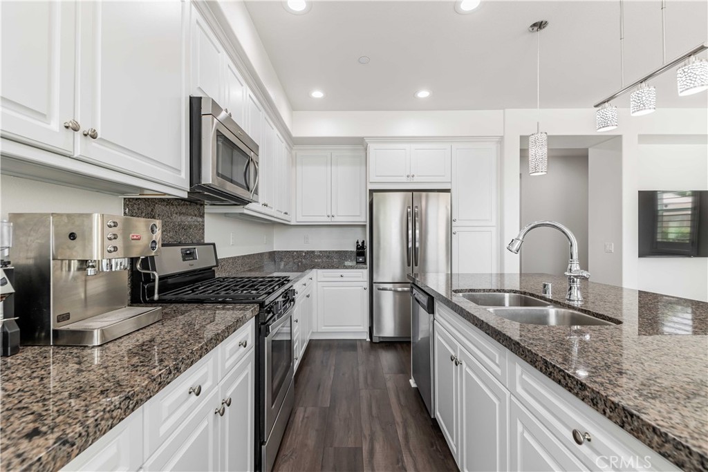 31881 Calle Luz