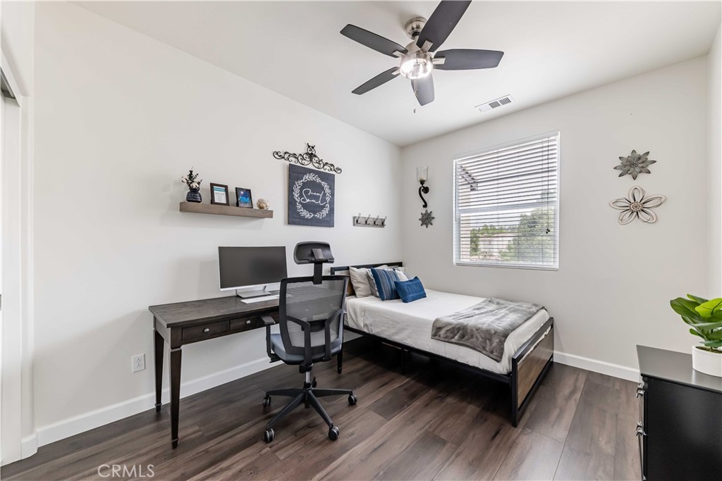 31881 Calle Luz