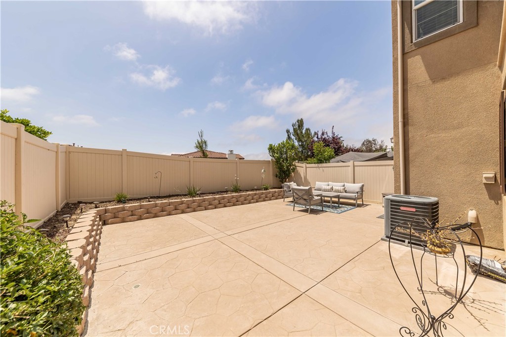 31881 Calle Luz
