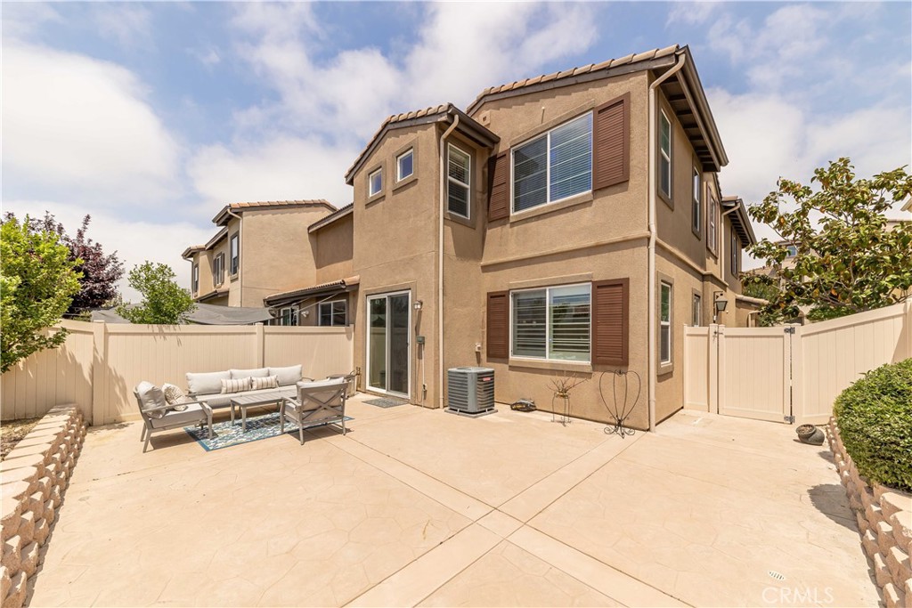 31881 Calle Luz
