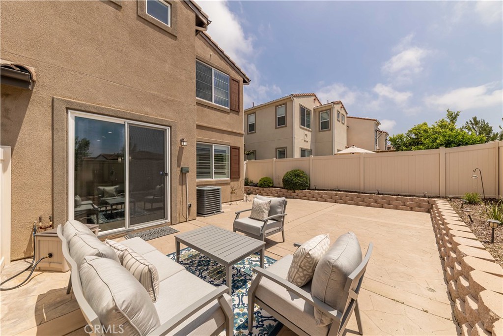 31881 Calle Luz