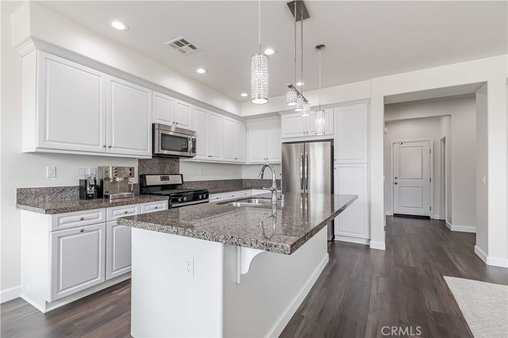31881 Calle Luz
