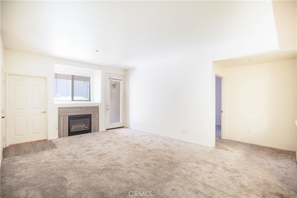 41410 Juniper Street 2512