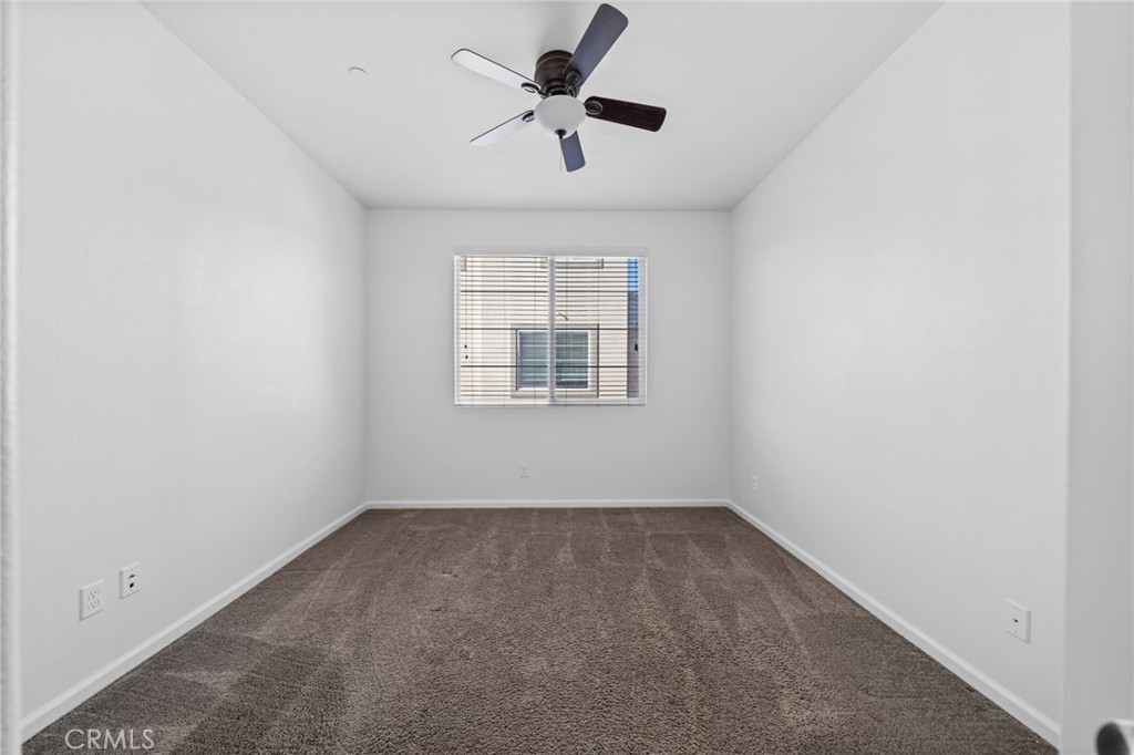 31880 Calle Luz