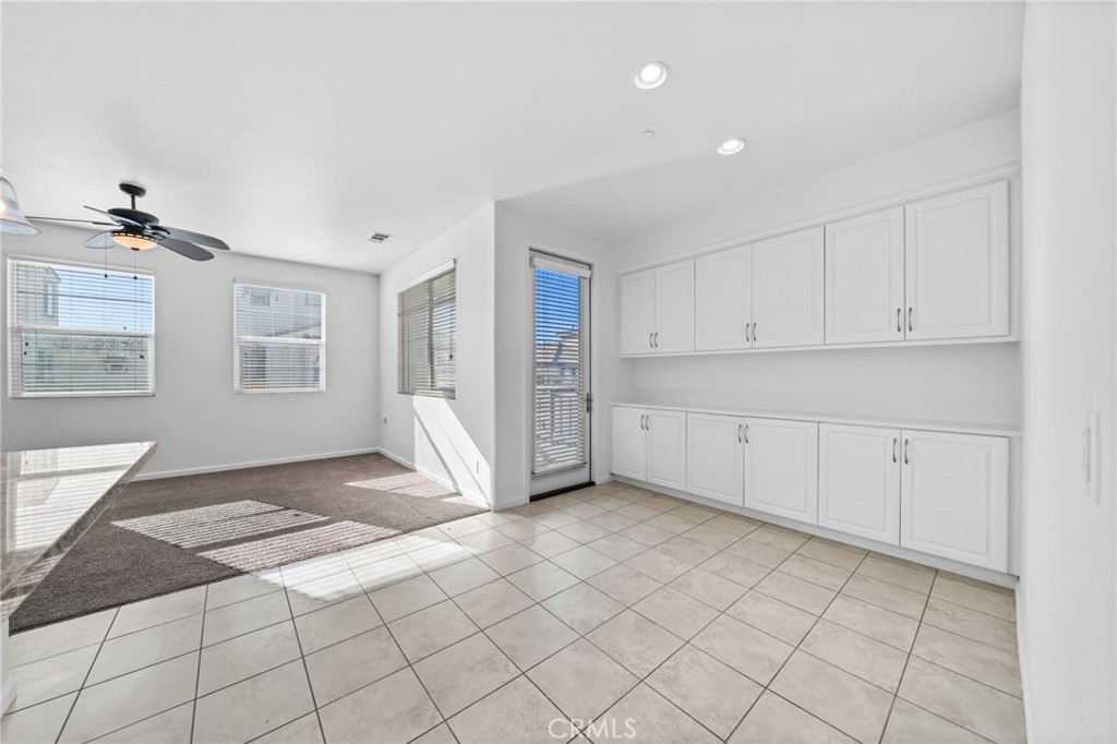 31880 Calle Luz
