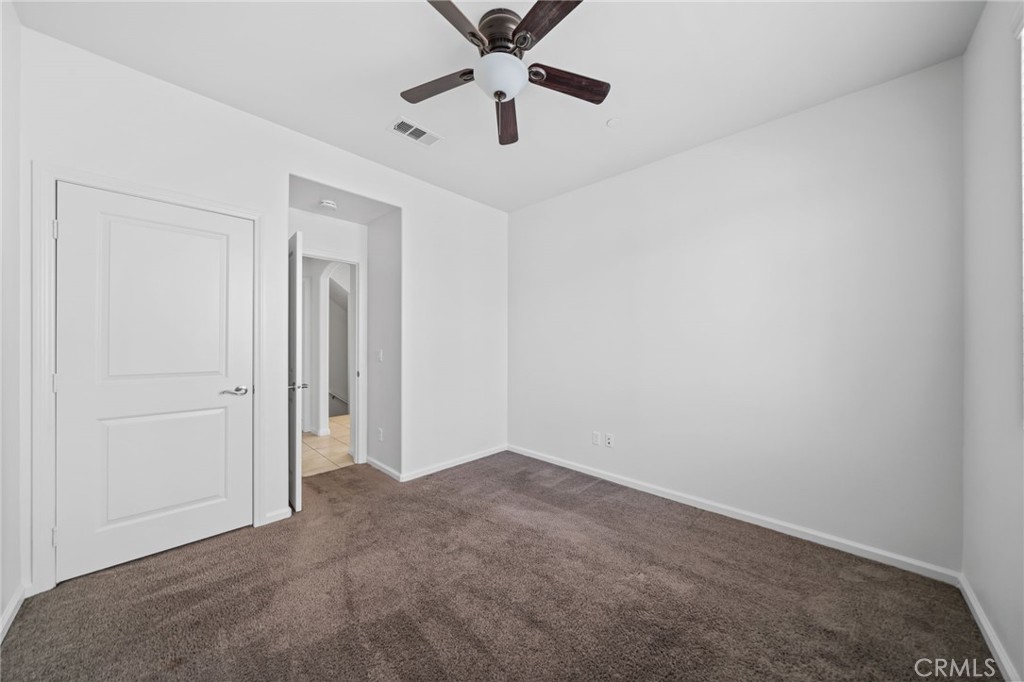 31880 Calle Luz