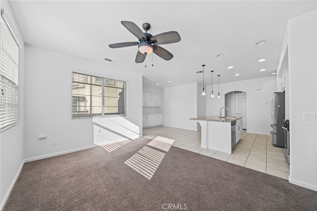 31880 Calle Luz