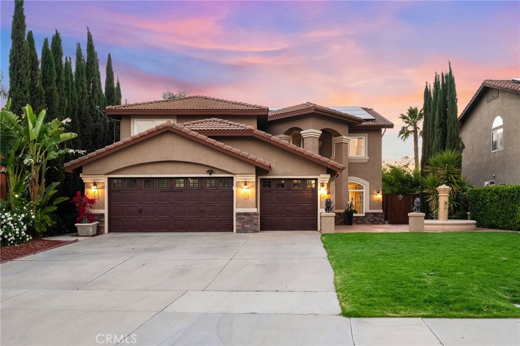40493 Calle Katerine