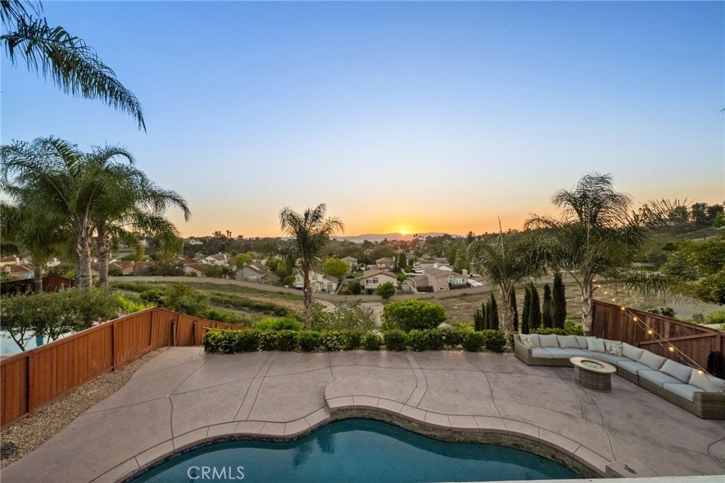 40493 Calle Katerine