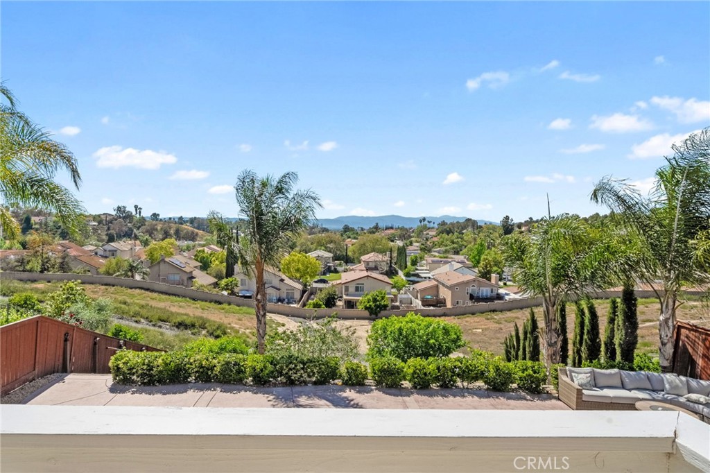 40493 Calle Katerine