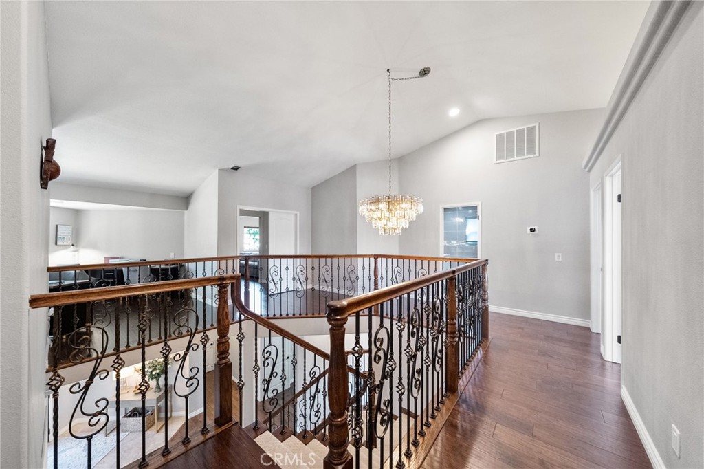 40493 Calle Katerine