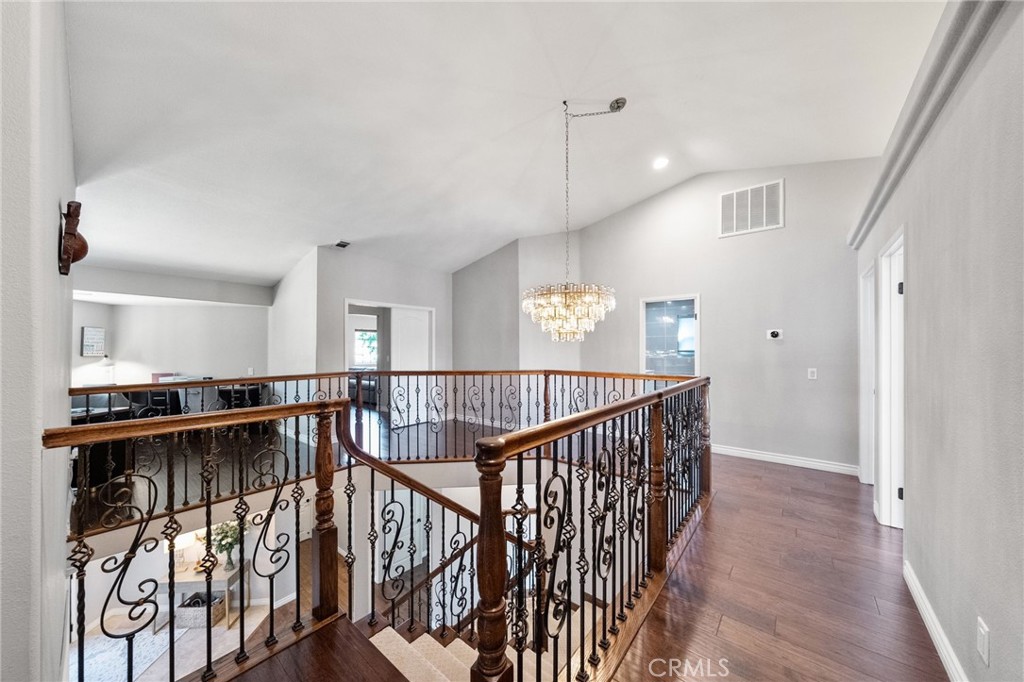 40493 Calle Katerine