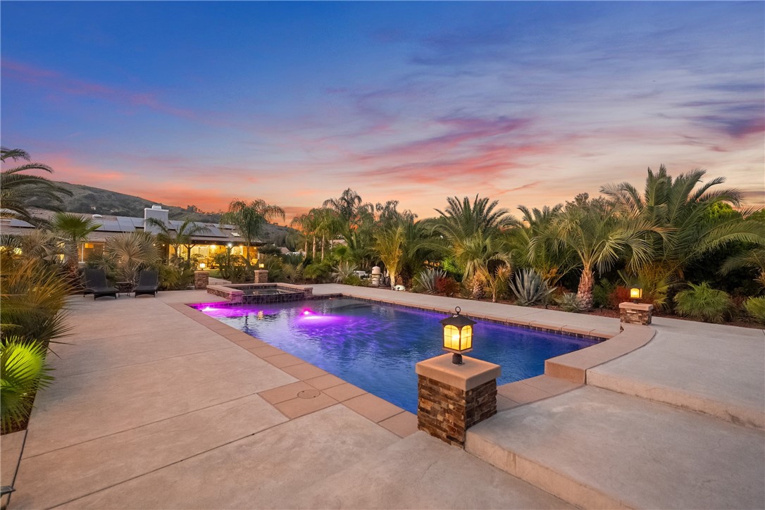 14705 Cobblestone Lane