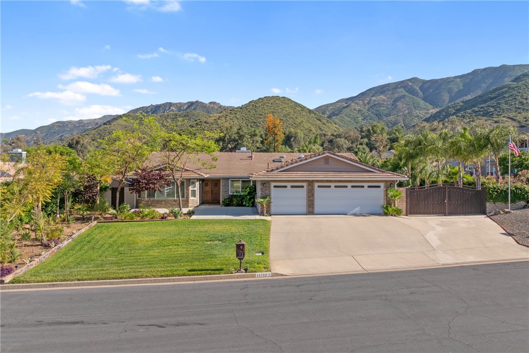 14705 Cobblestone Lane