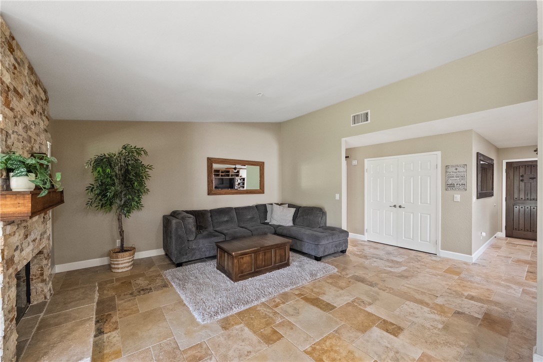14705 Cobblestone Lane