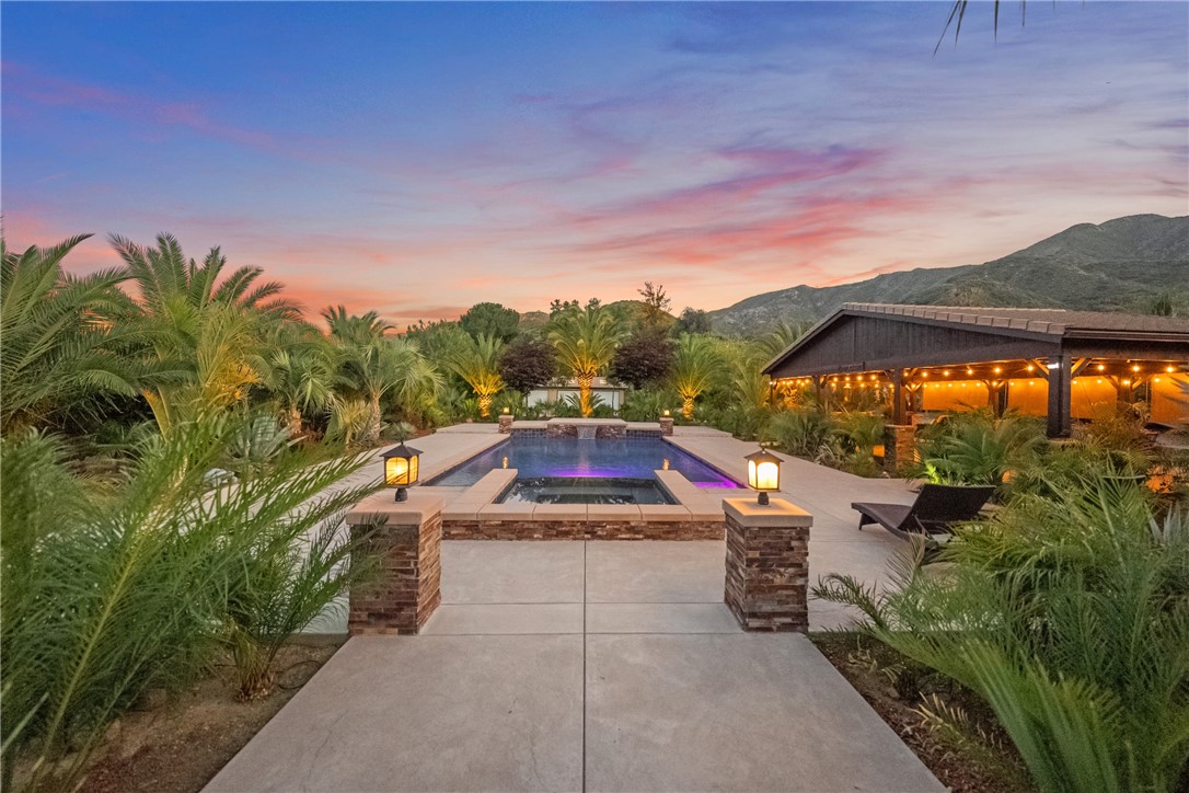 14705 Cobblestone Lane