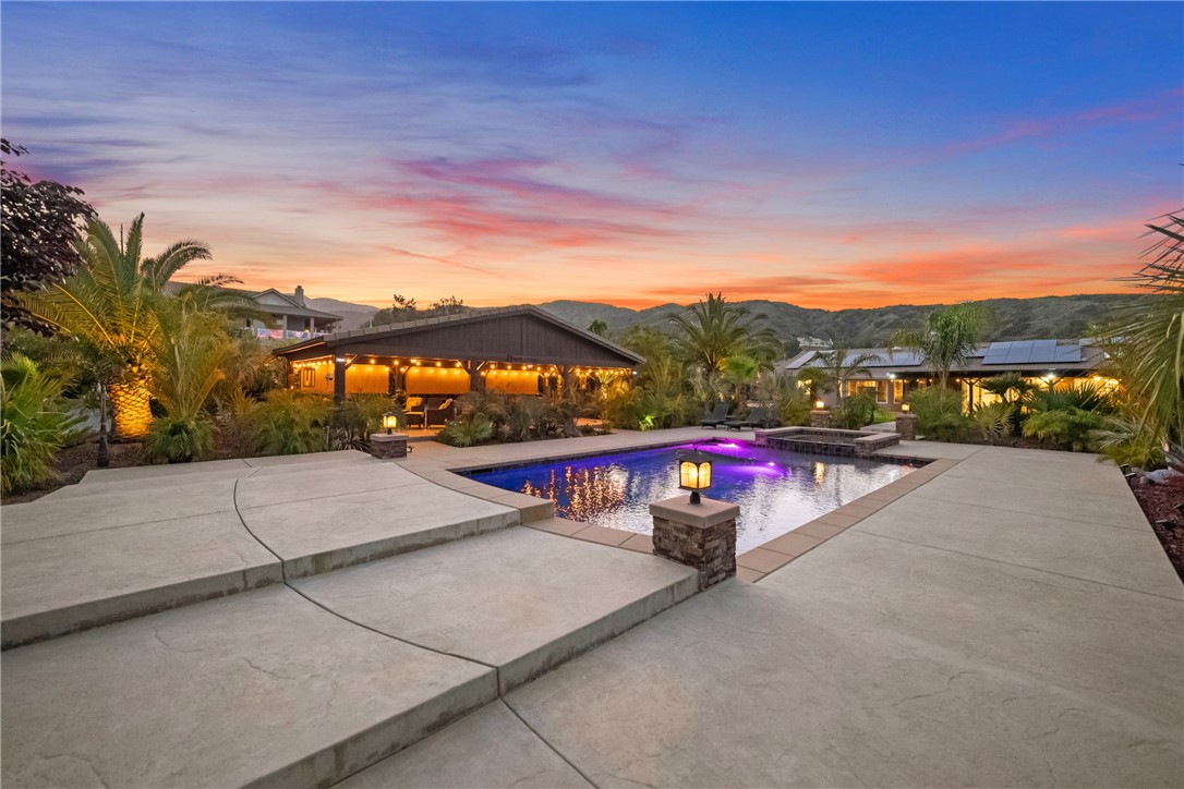 14705 Cobblestone Lane