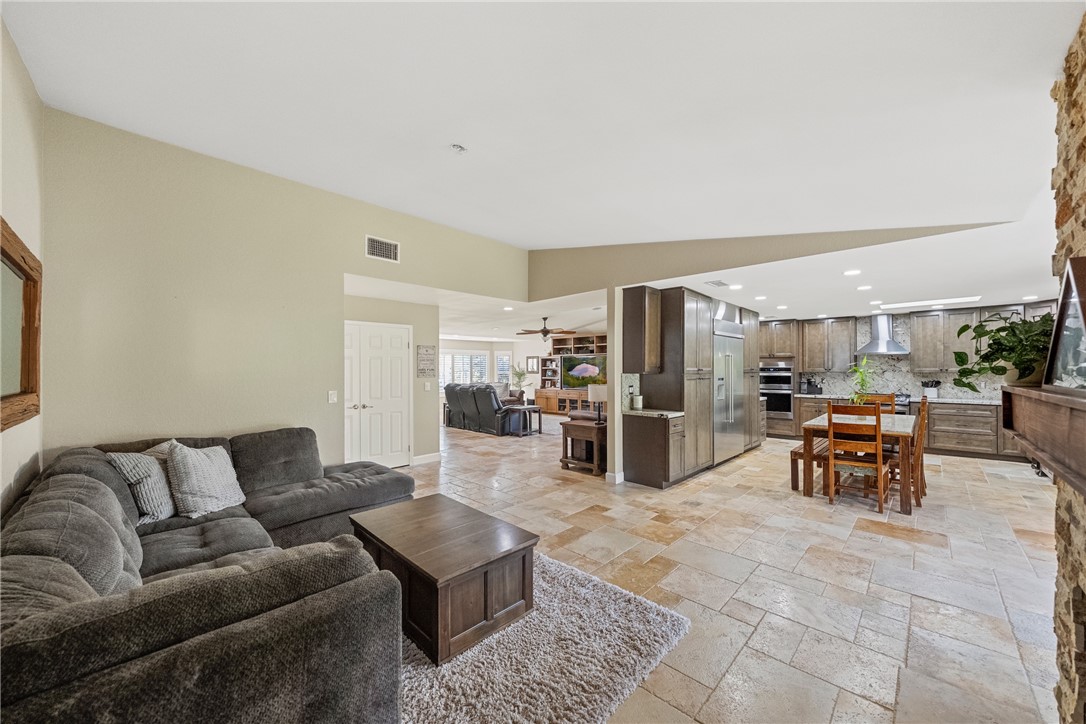 14705 Cobblestone Lane