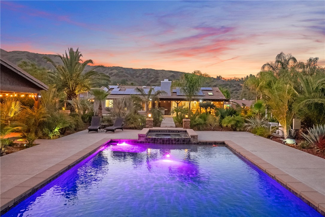 14705 Cobblestone Lane
