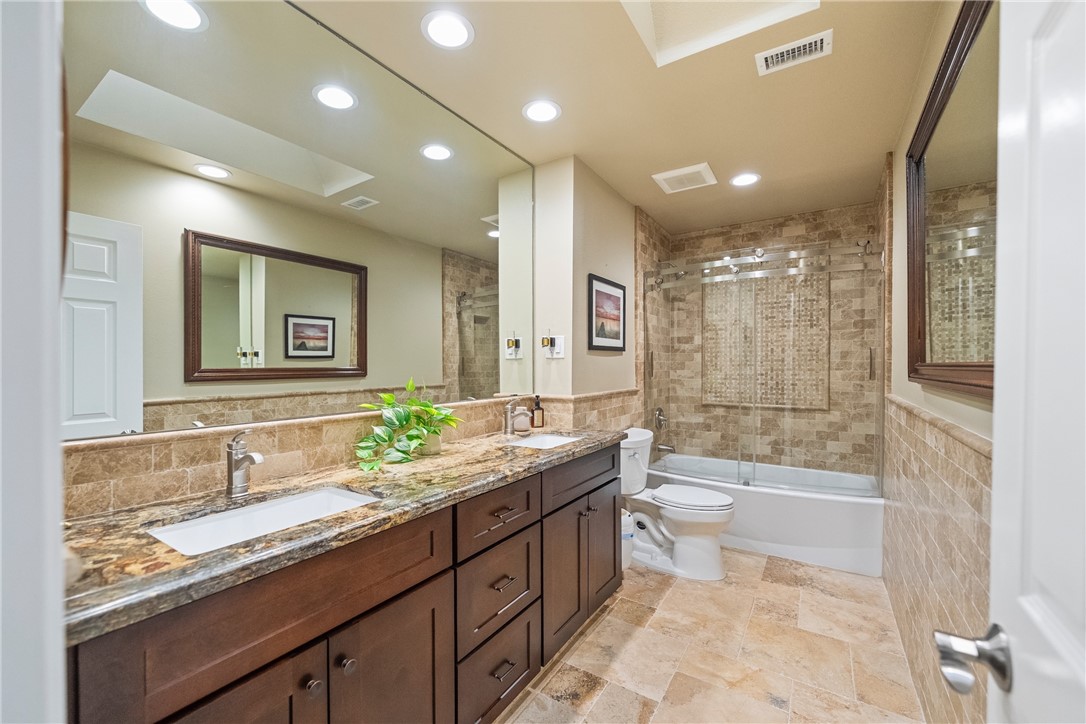 14705 Cobblestone Lane
