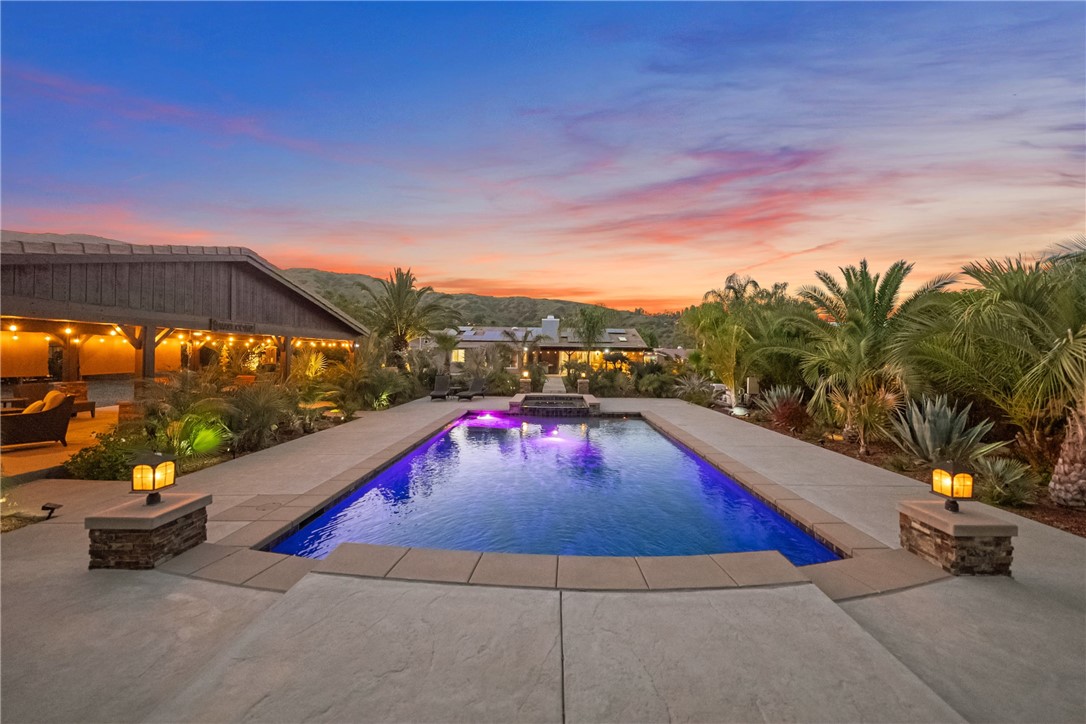 14705 Cobblestone Lane