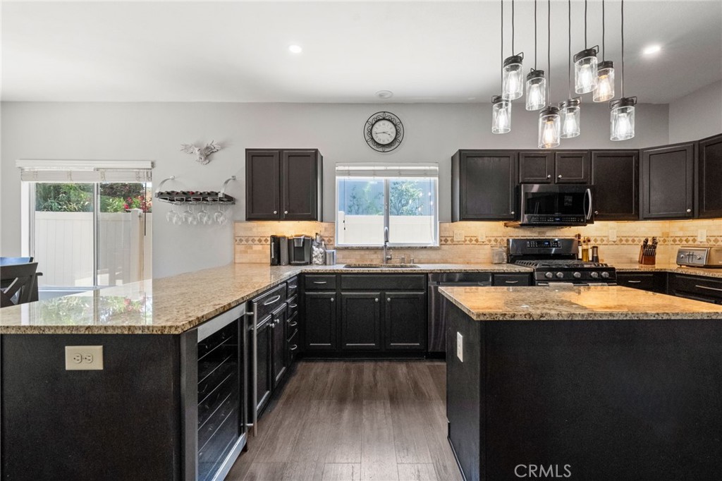 40406 Calle Katerine