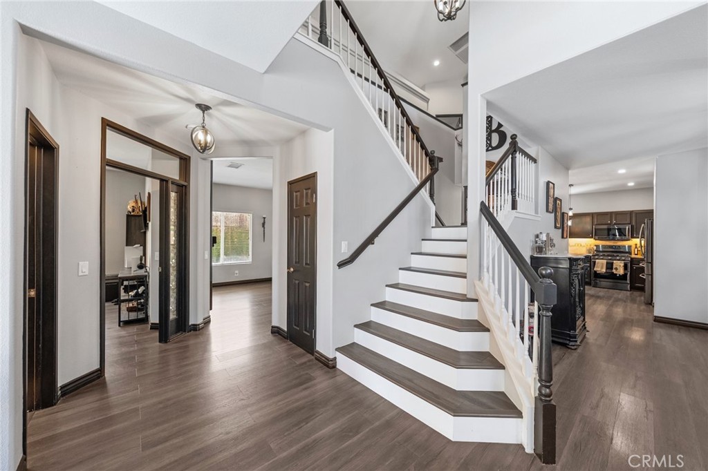 40406 Calle Katerine