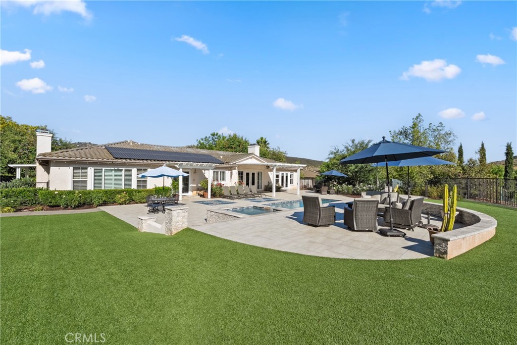 1708 Victoria Way