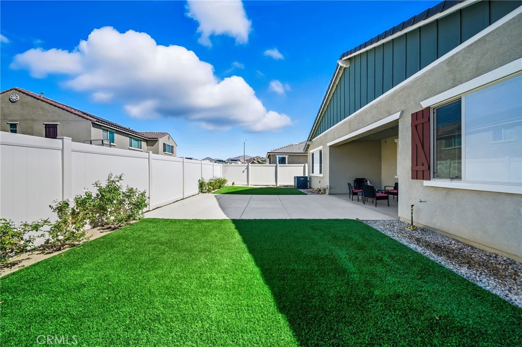 29485 Whitewood Street