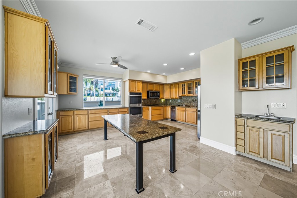 1107 Las Flores Drive