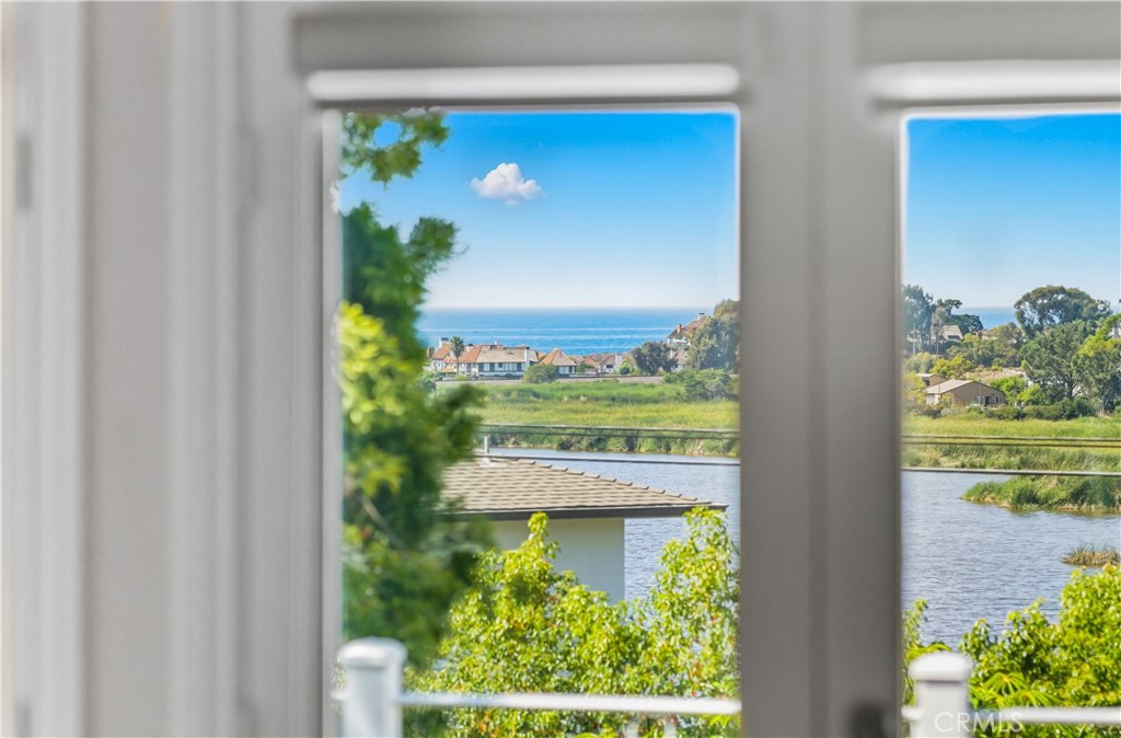 1107 Las Flores Drive