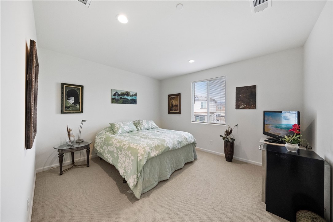 36275 Firelight Circle