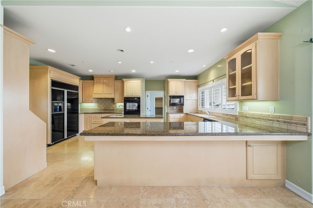 3995 Via Monte Alegre