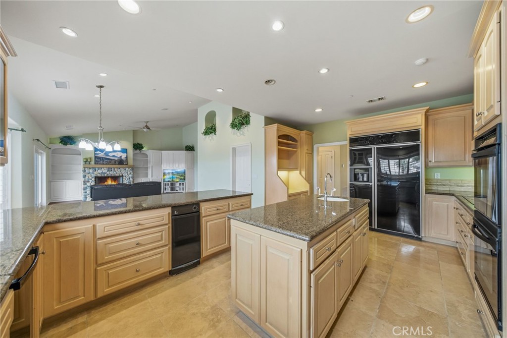 3995 Via Monte Alegre