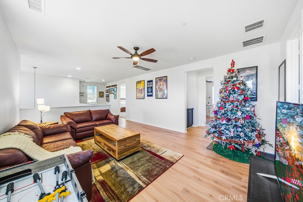 35853 Sea Smoke Street