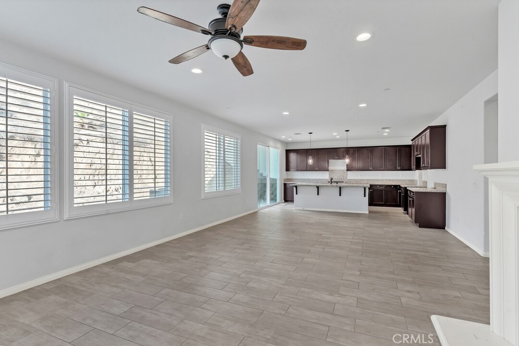 24038 Montecito