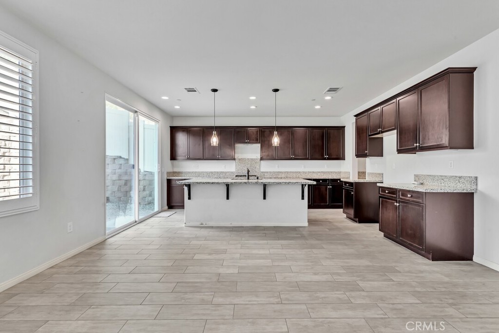 24038 Montecito