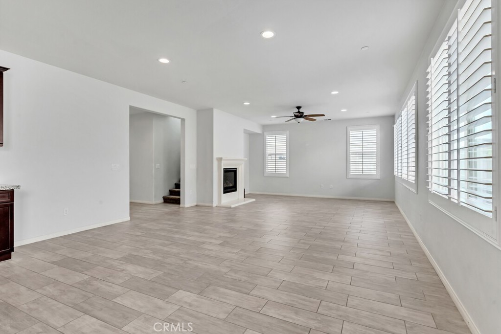 24038 Montecito