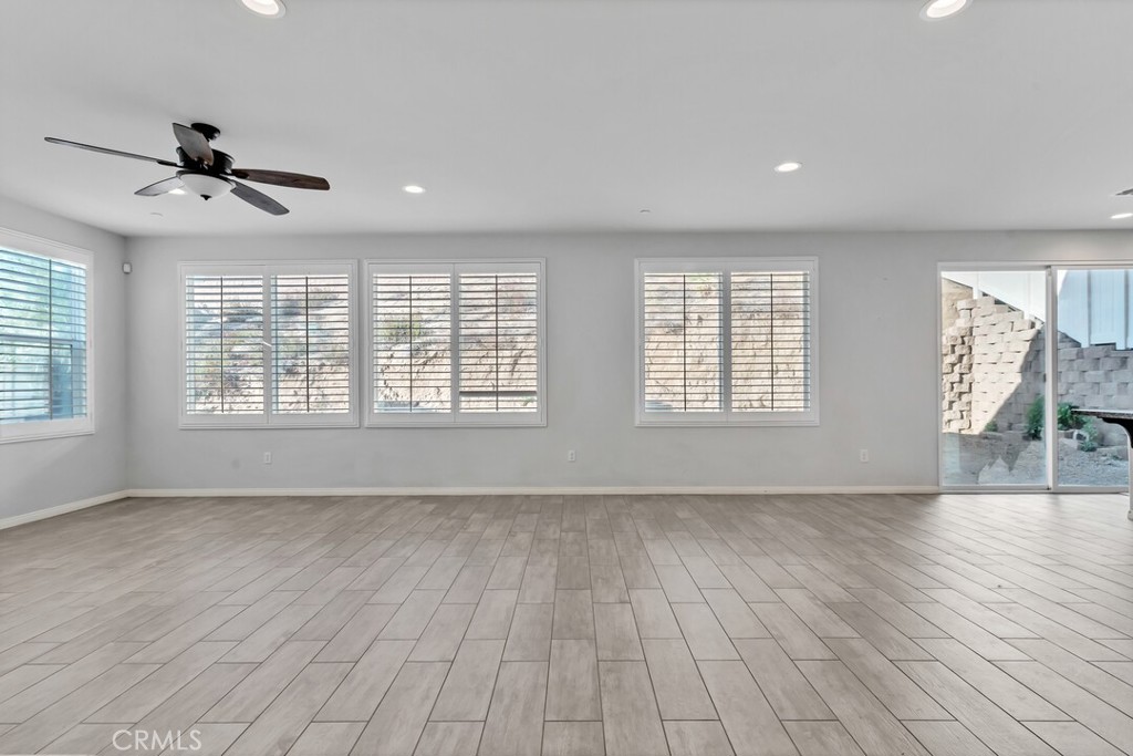24038 Montecito