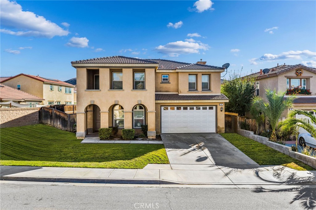 812 Salinger Place