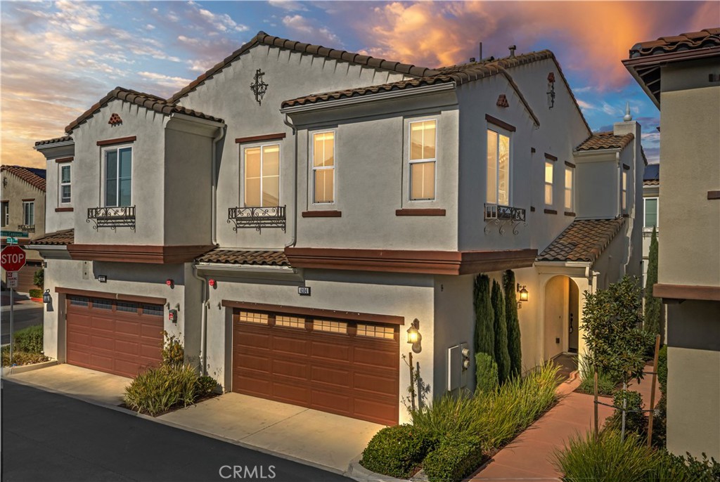 4104 Vela Way