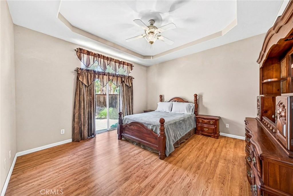 1137 Avenida Roundelay